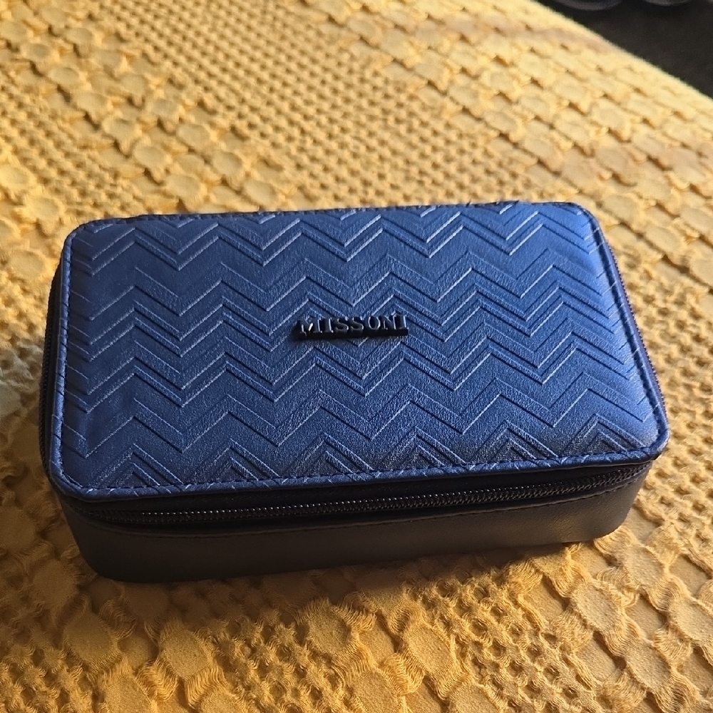 Missoni Navy Zigzag Textured Case